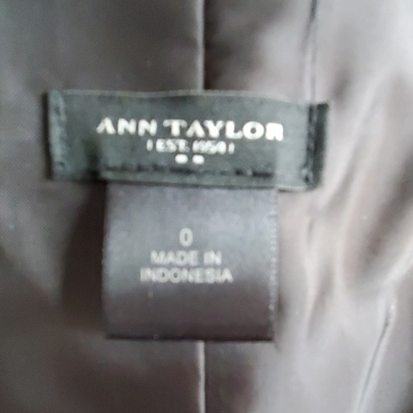 Ann Taylor blazer - Picture 5 of 7